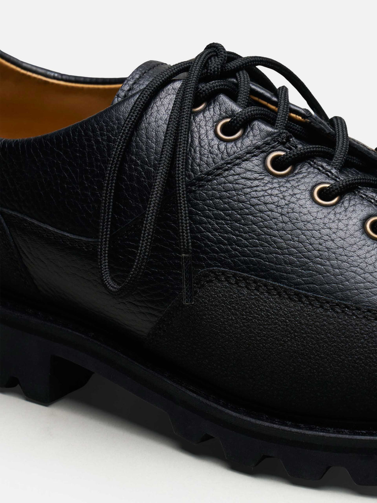 The Hybrid Hiker Sneaker - Black Grain – Aveltero men's footwear