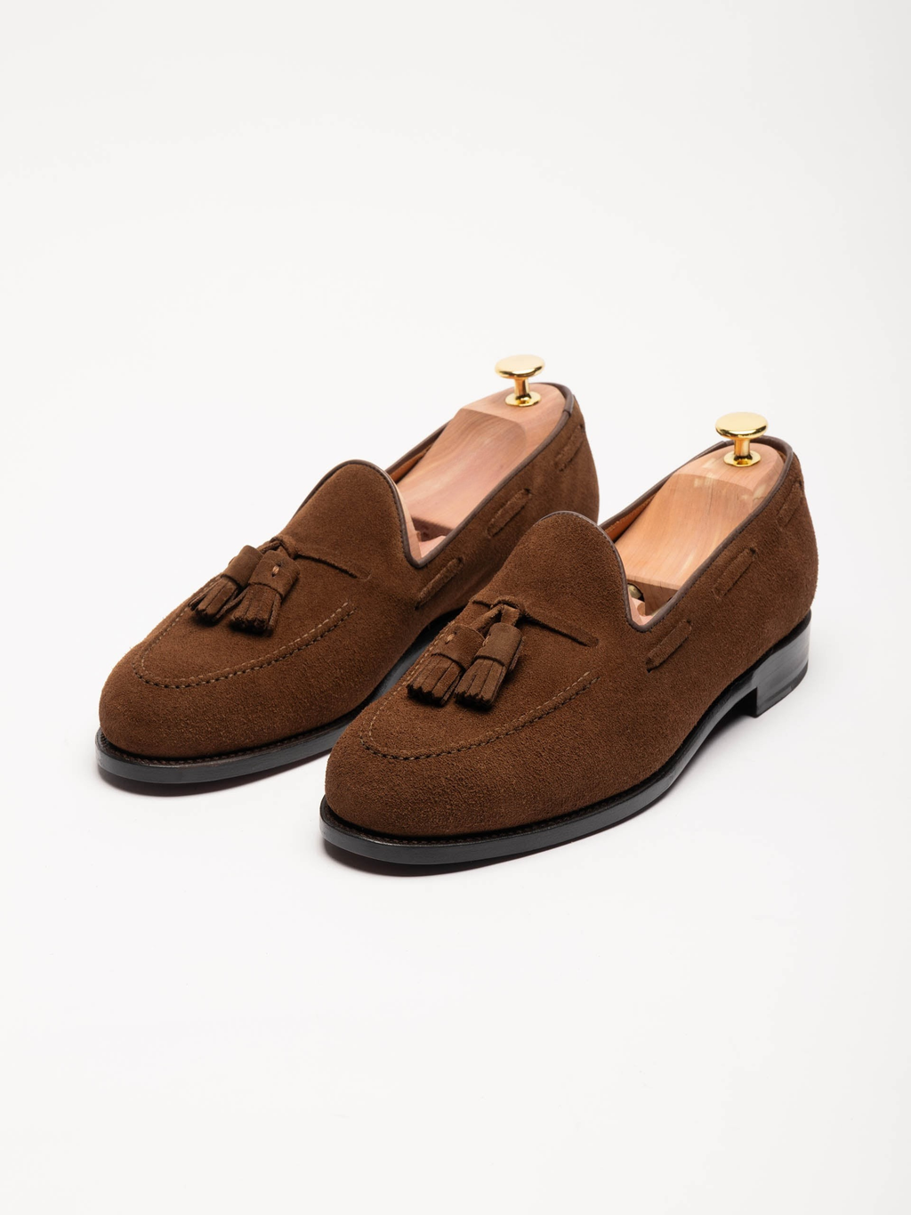 The Tassel Loafer - Medium Brown Suede – Aveltero men's footwear